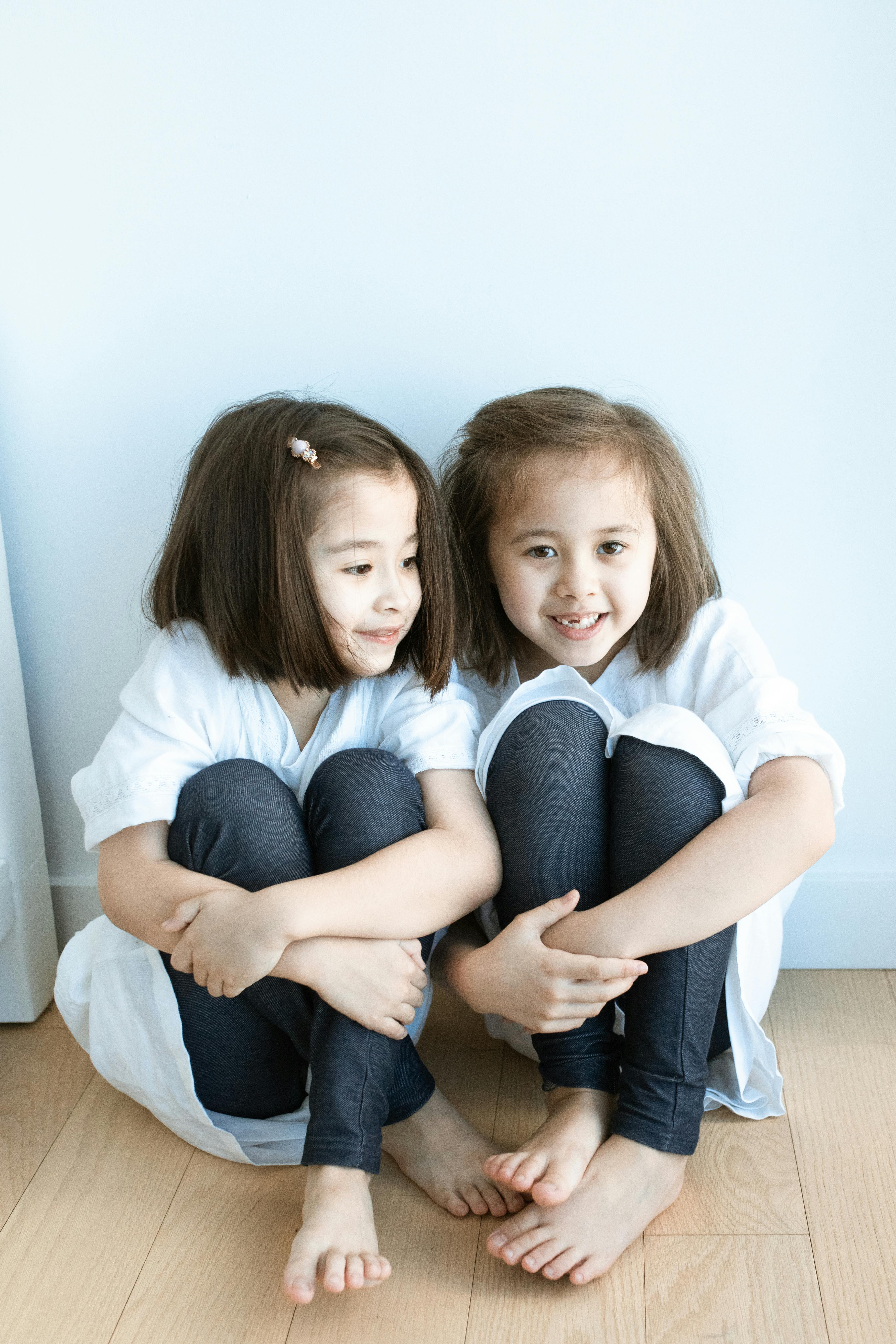 短剧海报：三号电梯失联